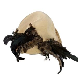 Vintage Mr. John Classic  Feathers /Wool Ladies Hat Hat